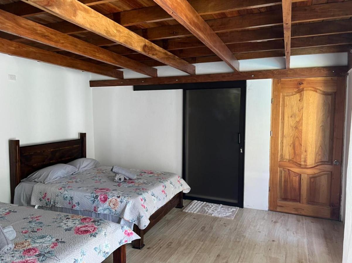 Hotel Liah'S Tortuguero Eksteriør bilde