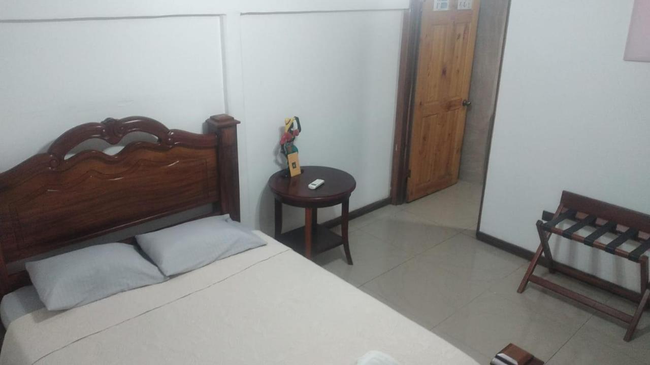 Hotel Liah'S Tortuguero Eksteriør bilde