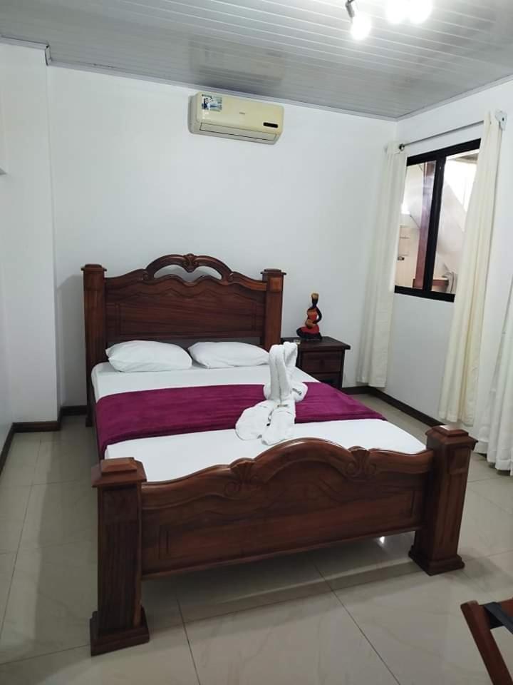 Hotel Liah'S Tortuguero Eksteriør bilde